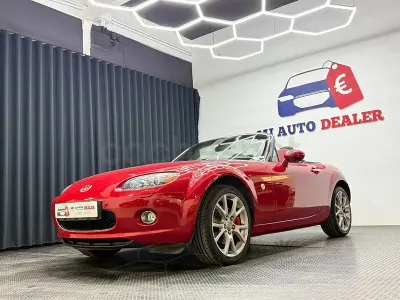 Usado Mazda MX5 160 CV (117 kW) 2005 Rojo Descapotable