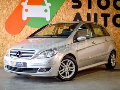 Mercedes B200