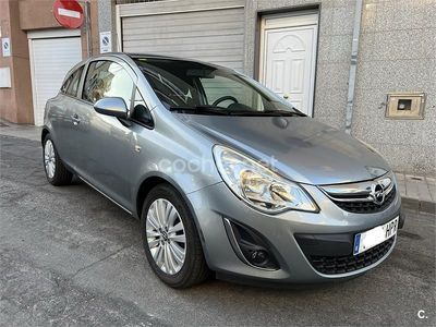 Usado Opel Corsa Excellence 90 CV (66 kW) 2013 Gris / plata Utilitario