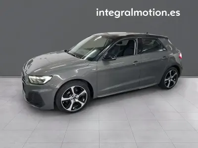 Usado Audi A1 Sportback Premium 110 CV (80 kW) 2022 Gris Utilitario