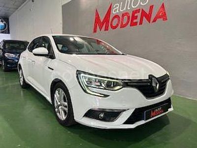 Blanco Usado 2019 Renault Mégane IV Business Berlina | 8990 € (Precio justo)
