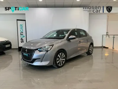 Usado Peugeot 208 Active 100 CV (73 kW) 2023 Gris Utilitario