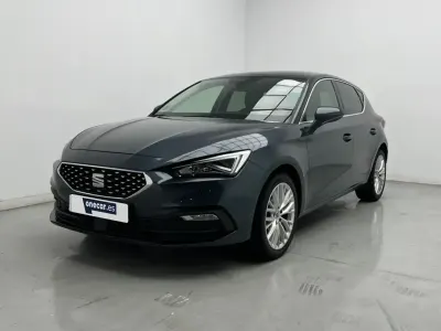 Usado Seat Leon XCELLENCE 150 CV (110 kW) 2020 Gris Berlina