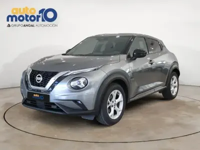 Usado Nissan Juke Acenta 117 CV (86 kW) 2020 Gris SUV