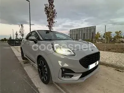 Usado Ford Puma ST-Line X 155 CV (114 kW) 2023 Gris / plata SUV