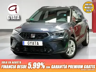 Usado Seat Arona Style Plus 115 CV (84 kW) 2026 Gris SUV