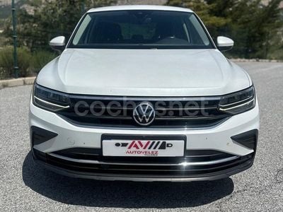 Usado VW Tiguan Life 150 CV (110 kW) 2021 Blanco SUV