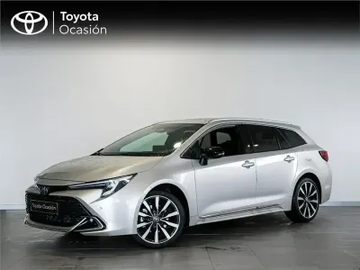 Usado Toyota Corolla Edition 200 CV (147 kW) 2025 Plata Familiar