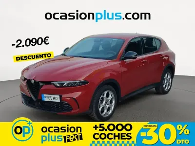 Usado Alfa Romeo Tonale Sprint 130 CV (95 kW) 2022 Rojo SUV