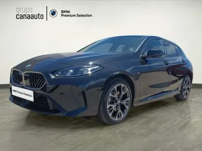 Usado BMW 120 Comfort Edition 170 CV (125 kW) 2025 Negro Utilitario