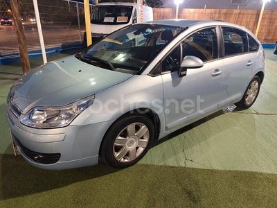 Usado Citroën C4 92 CV (67 kW) 2006 Gris / plata Berlina