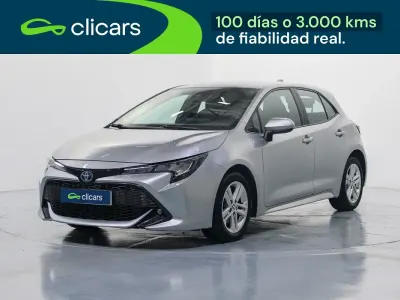Używany Toyota Corolla Active 122 KM (89 kW) 2022 Szary Sedan/Limuzyna