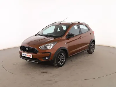 Usado Ford Ka Plus Active 86 CV (63 kW) 2018 Marrón Utilitario
