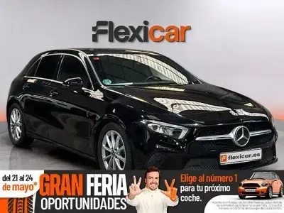 Begagnad Mercedes A180 116 HK (85 kW) 2019 Svart