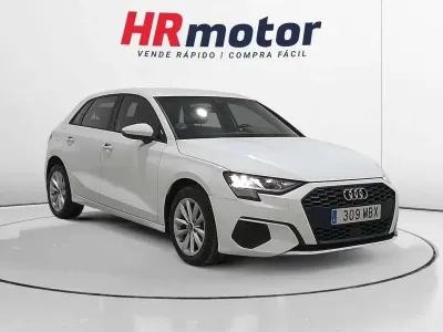 Usado Audi A3 Sportback 110 CV (80 kW) 2022 Blanco Utilitario