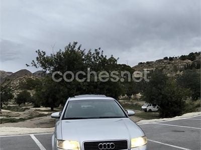 Gris / plata Usado 2002 Audi A4 Berlina | 4800 € (Precio justo)