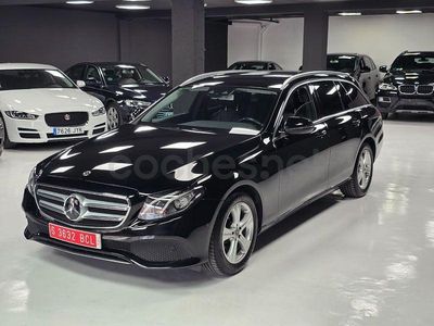 Usado Mercedes E220 194 CV (142 kW) 2018 Negro Familiar
