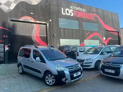 Usado Citroën Berlingo XTR 110 CV (80 kW) 2009 Gris / plata Monovolumen