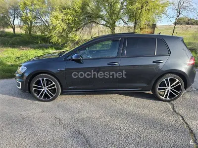 Usado VW Golf VII GTE 204 CV (150 kW) 2015 Negro Berlina