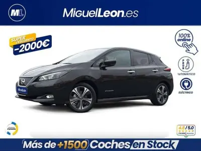 Occasion Nissan Leaf N-Connecta 111 kW (151 PK) 2021 Zwart Hatchback
