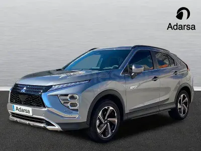 Usado Mitsubishi Eclipse Cross 188 CV (138 kW) 2025 Gris / plata SUV