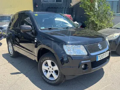 Usado Suzuki Grand Vitara 129 CV (94 kW) 2007 Negro SUV