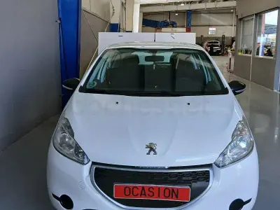 Begagnad Peugeot 208