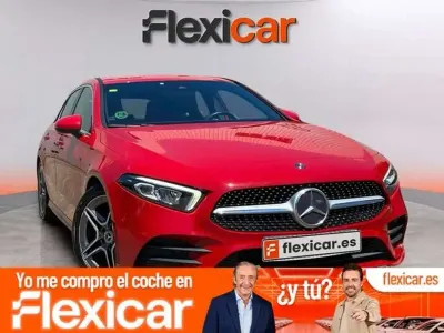 Usado Mercedes A180 116 CV (85 kW) 2018 Rojo Berlina
