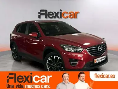 Käytetty Mazda CX-5 Edition 150 HP (110 kW) 2016 Punainen Katumaasturi