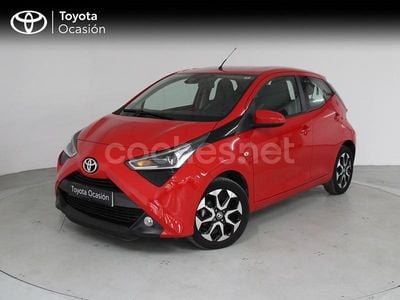 Rojo Usado 2021 Toyota Aygo X-play Utilitario | 12.490 € (Precio justo)