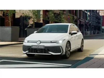 Nuevo VW Golf VIII GTE 272 CV (200 kW) 2026 Blanco Berlina
