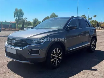 Usado VW T-Roc Advance 115 CV (84 kW) 2020 Negro SUV