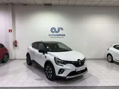 Usado Renault Captur Techno 143 CV (105 kW) 2022 Blanco SUV