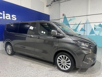 Usado Ford Tourneo Custom Titanium 150 CV (110 kW) 2024 Gris Van