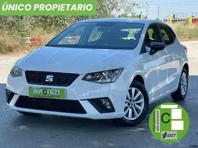 Usado Seat Ibiza Reference 80 CV (58 kW) 2018 Blanco Utilitario