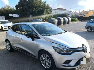 Usado Renault Clio IV LIMITED 90 CV (66 kW) 2019 Gris / plata Berlina