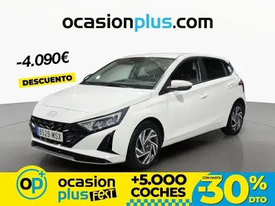 Käytetty Hyundai i20 100 HP (73 kW) 2024 Valkoinen Viistoperä