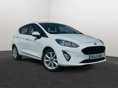Usado Ford Fiesta Trend+ 86 CV (63 kW) 2018 Blanco Utilitario