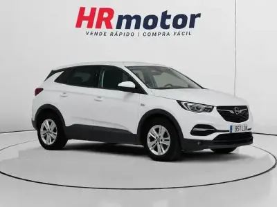 Usado Opel Grandland X Selective 130 CV (95 kW) 2021 Blanco SUV