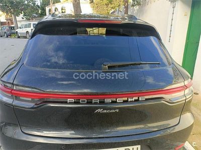 Używany Porsche Macan 245 KM (180 kW) 2019 Czarny SUV