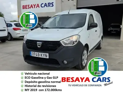 Usado Dacia Dokker Essentiel 100 CV (73 kW) 2019 Blanco Monovolumen