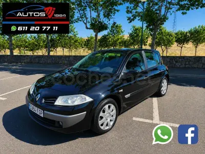 Usado Renault Mégane Dynamique 110 CV (80 kW) 2006 Negro Berlina