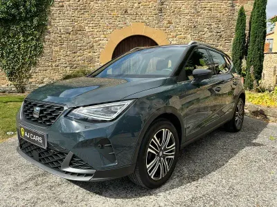 Usado Seat Arona FR 115 CV (84 kW) 2025 Azul SUV