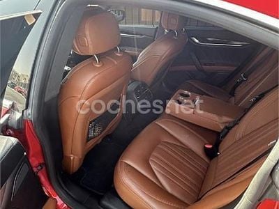 Rojo Usado 2019 Maserati Ghibli Coupe | 55.000 €