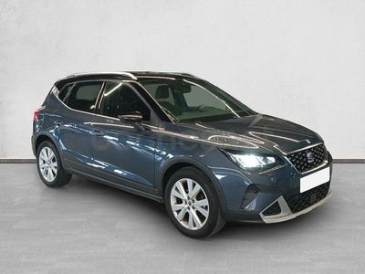 Usado Seat Arona Xperience 116 CV (85 kW) 2025 Gris / plata SUV