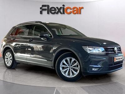 Usado VW Tiguan Advance 150 CV (110 kW) 2019 Gris SUV