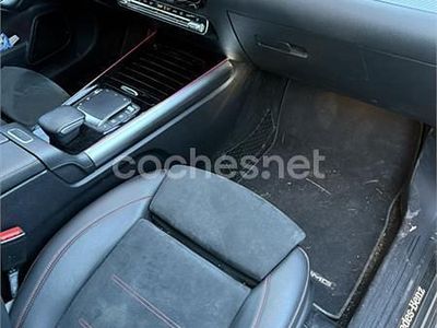 Gris / plata Usado 2020 Mercedes B200 Monovolumen | 20.500 € (Precio justo)