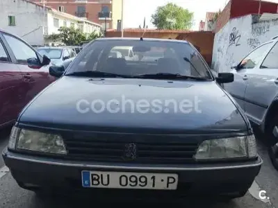 Usado Peugeot 405 110 CV (80 kW) 1992 Negro Familiar