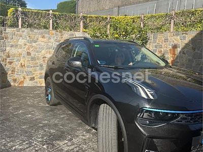 Usado Lynk & Co 01 261 CV (191 kW) 2022 Negro SUV