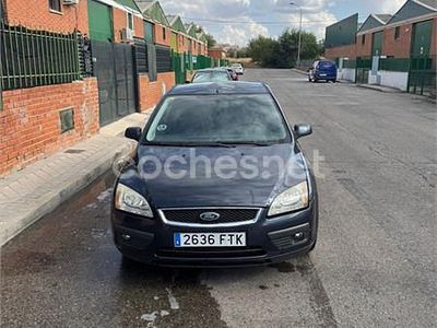 Usado Ford Focus Trend 115 CV (84 kW) 2007 Azul Familiar